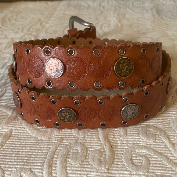 Fossil Nautical Coin Accented Brown Leather Belt Western Size Medium - Picture 3 of 7